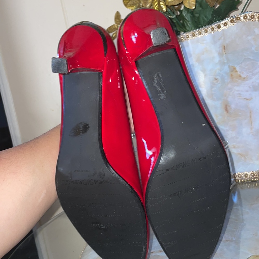 New Stuart Weitzman Red Heels New With Out Tags - image 7